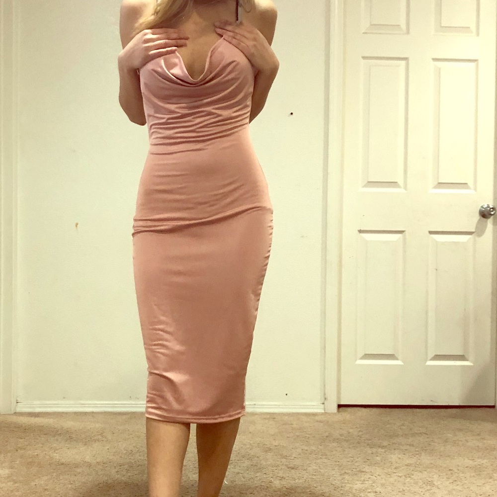 Evening light pink dress